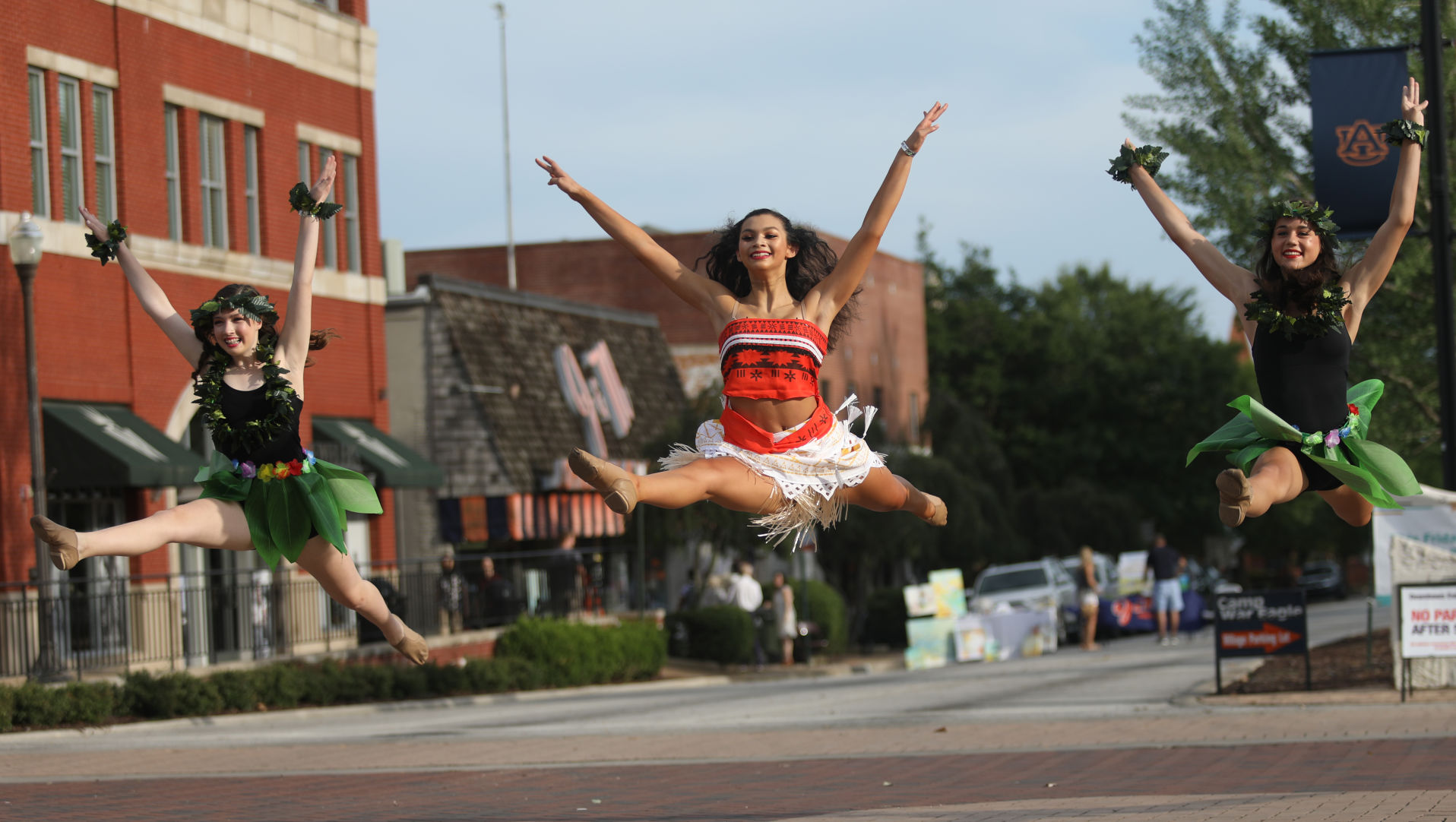 SummerNight Downtown Art Walk 2019